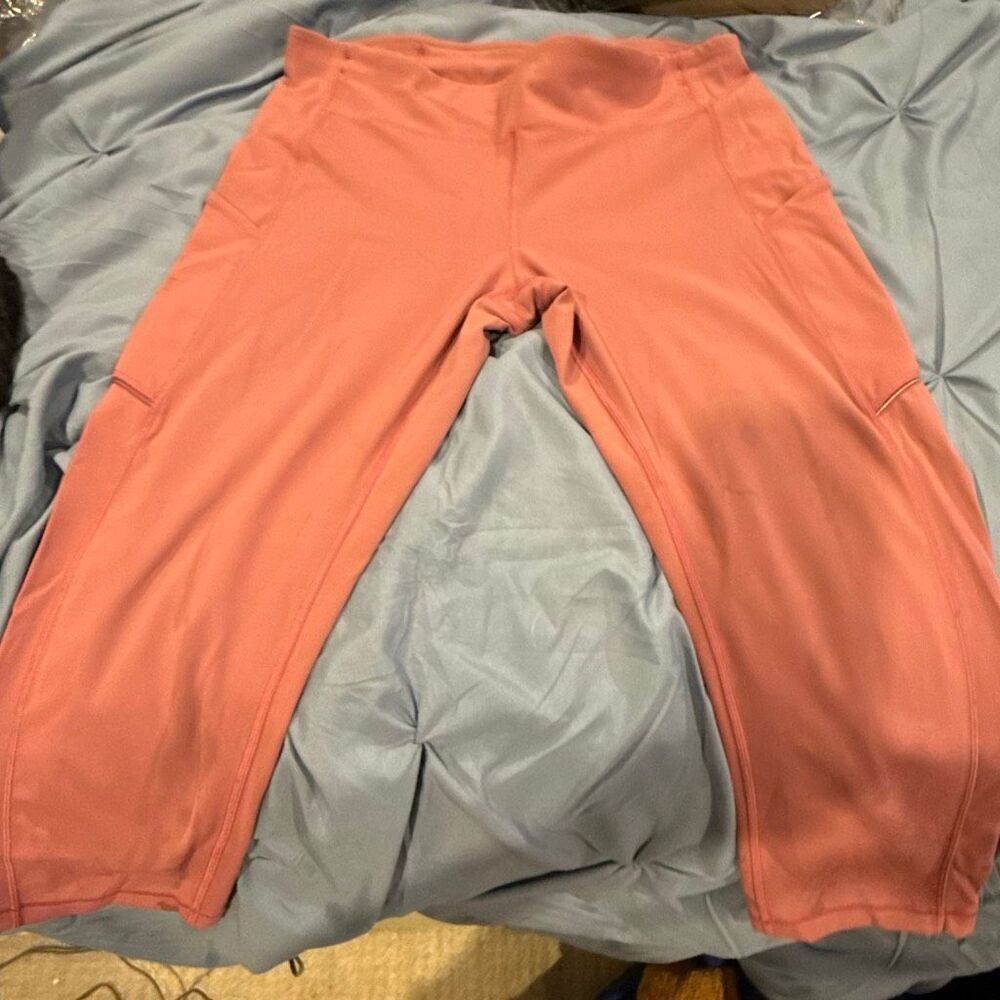 Lululemon size 12 leggings mauve dusty pink